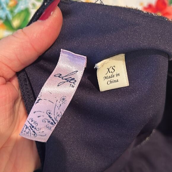 Alya long sleeve dress size XS - Picture 8 of 13